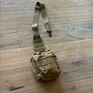 Stylish Tan Men's Messenger Bag